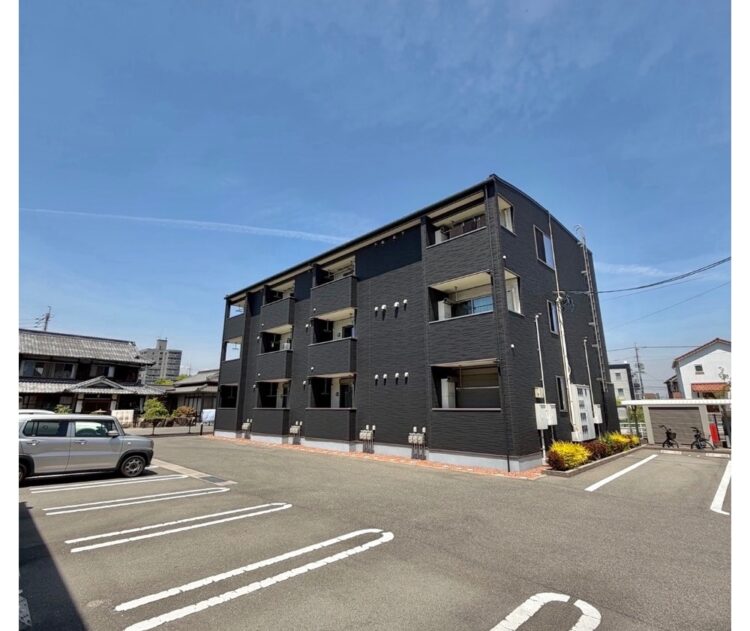 福山市多治米町エクイティ　福山市立大学賃貸　福山市立大学不動産の岩原